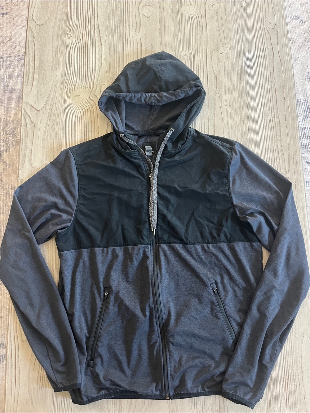 Vouri elements full zip Hooded jacket Charcoal and Black  size medium